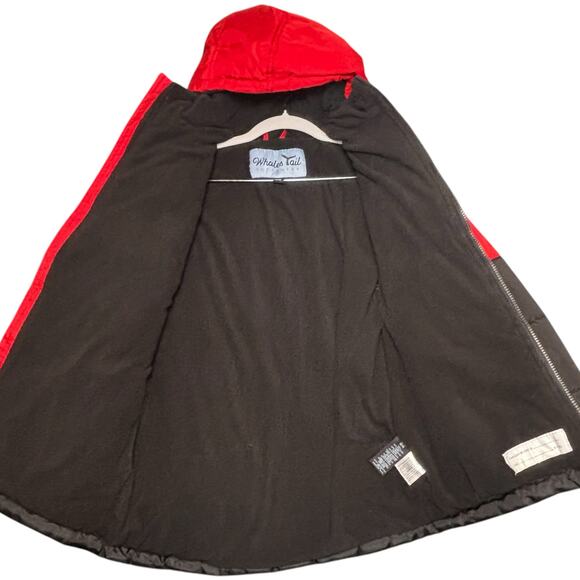 Whales Tail Red & Black Hooded Puffer Jacket Youth Size 14/16 Warm Winter Coat - Picture 3 of 13